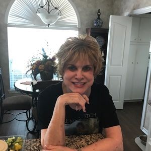 Meet your Posher, Marsha
